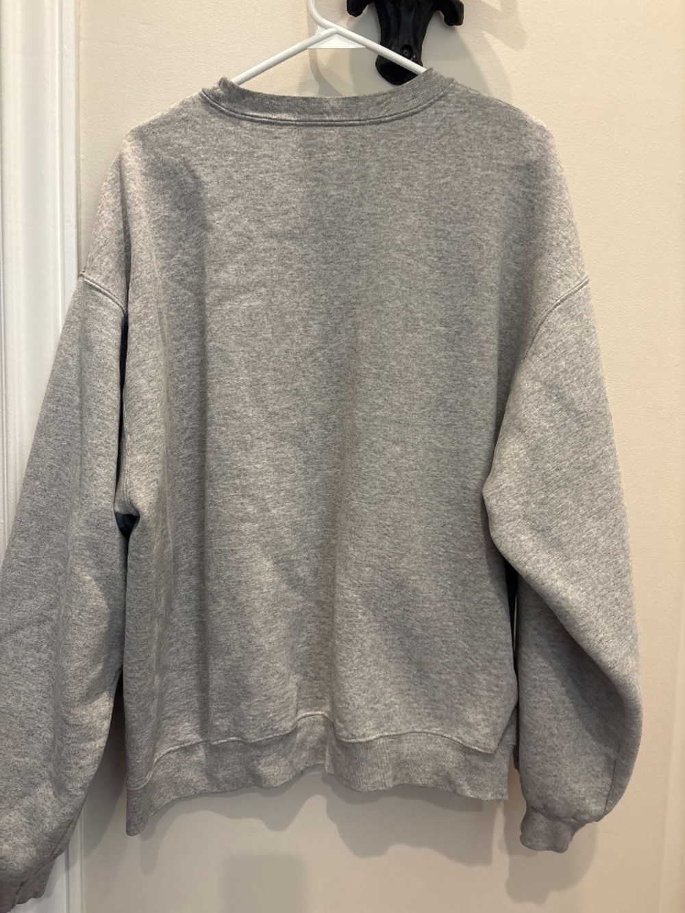 Sweat shirt - Picture 3 of 4